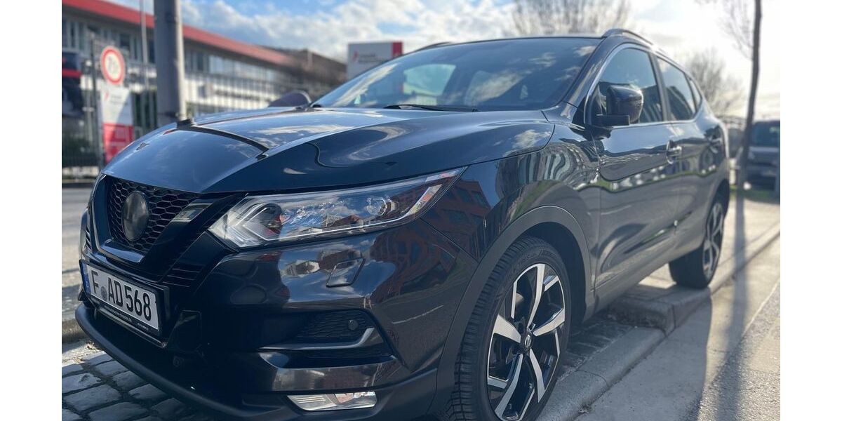 Nissan Qashqai 191.000 km 12.700 &euro; Frankfurt 60386