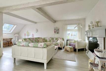 Lichtdurchflutete Wohnung mit viel Platz (zus. im DG) und Sonnenloggien 4 zimmer