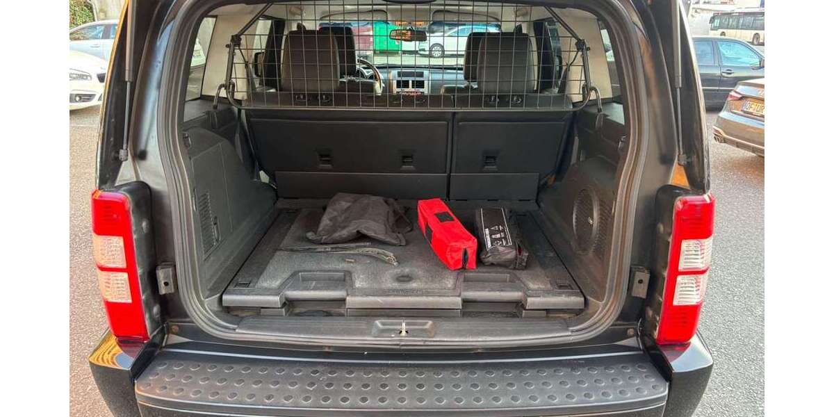 Dodge Nitro 264.000 km 6.450 &euro; Neu Isenburg 63263