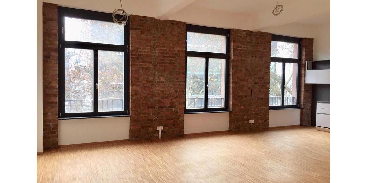 Frankfurt-Ostend Stilvolle Industriewohnung (2.2) zu vermieten 2 zimmer