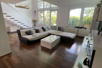 Wohnung zum Mieten in Wiesbaden 2.100 € 141 m² 4 zimmer