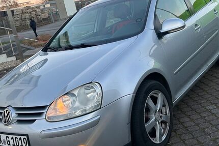VW Golf 260.000 km 2.900 &euro; Hattersheim 65795