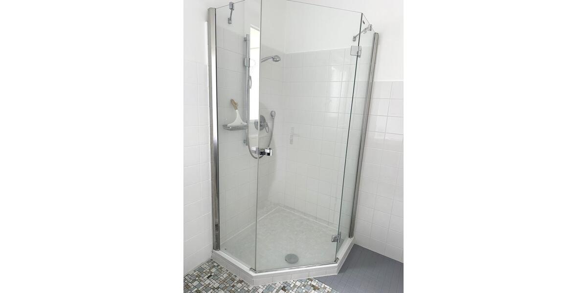 Doppelhaushälfte Bad Homburg vor der Höhe Gonzenheim - 3.5 Zimmer, 150 m&sup2;, 2.600&euro; | Angebot:26144498