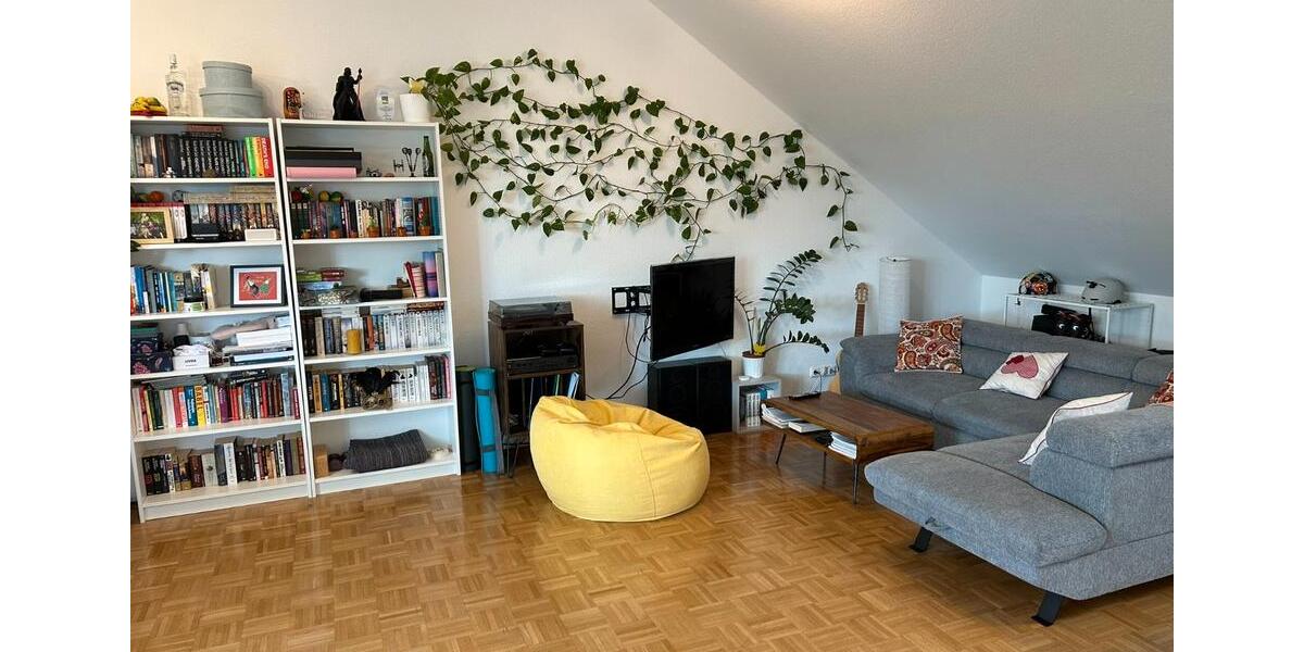 Dachgeschoßwohnung Frankfurt am Main Eschersheim - 2 Zimmer, 66 m&sup2;, 980&euro; | Angebot:26267034