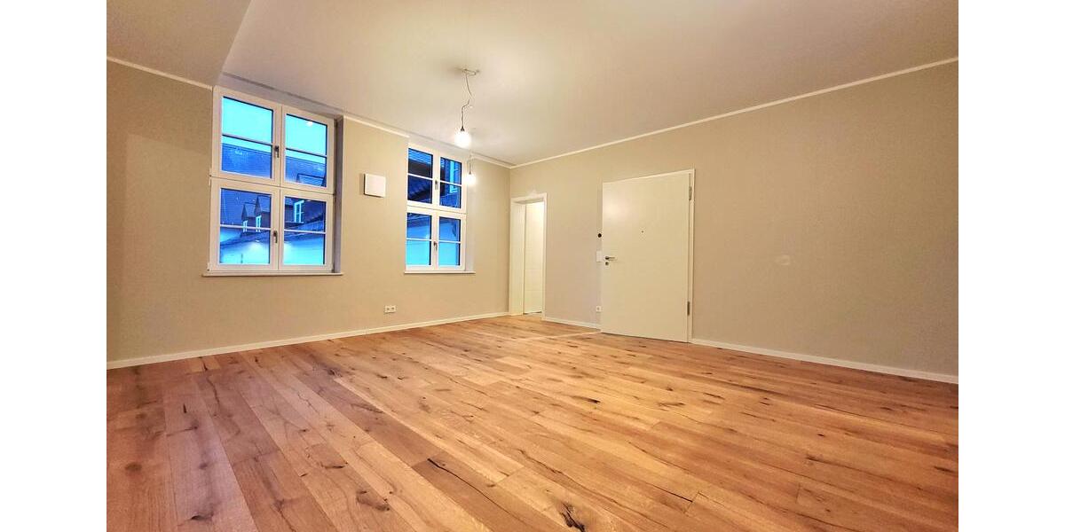 Etagenwohnung Hanau Großauheim - 2 Zimmer, 87 m&sup2;, 1.500&euro; | Angebot:26338102