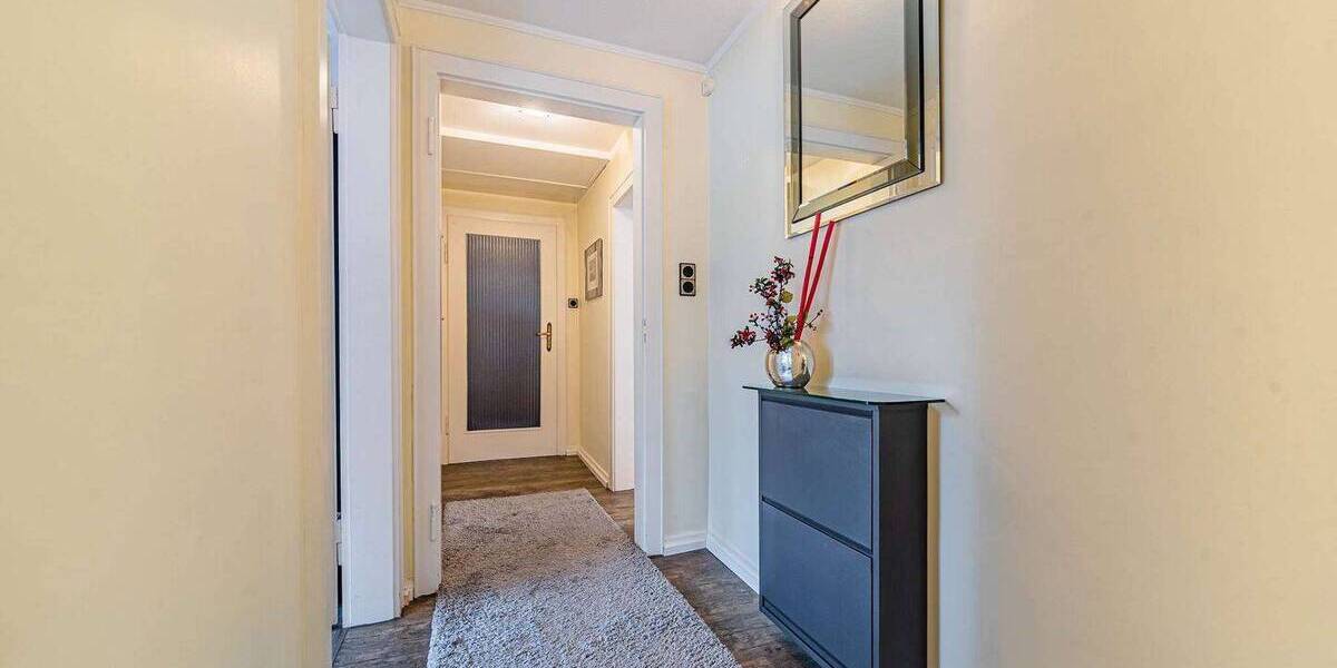 Etagenwohnung Frankfurt am Main Rödelheim - 2 Zimmer, 55 m&sup2;, 1.650&euro; | Angebot:26786777