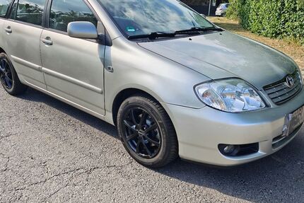 Toyota Corolla 103.560 km 3.799 &euro; Rosbach 61191
