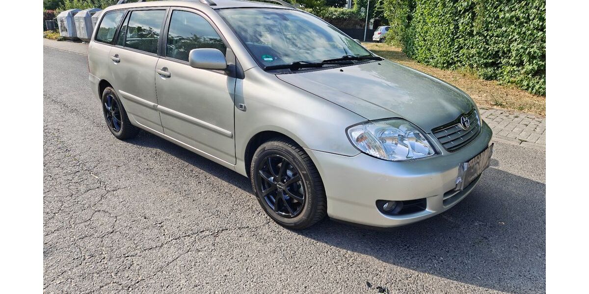 Toyota Corolla 103.560 km 3.799 &euro; Rosbach 61191