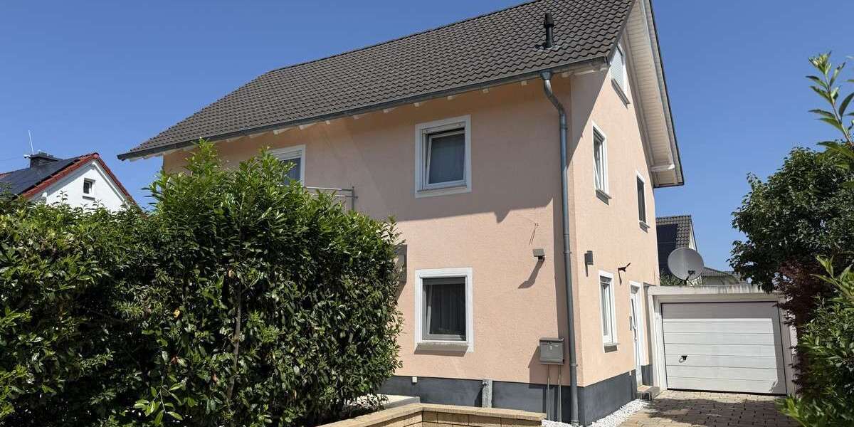 Einfamilienhaus Nidderau - 5 Zimmer, 180 m&sup2;, 695.000&euro; | Angebot:25929451
