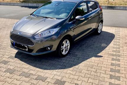 Ford Fiesta 86.000 km 7.300 &euro; Bad Vilbel 61118
