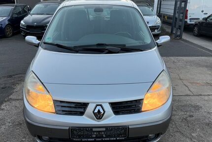 Renault Scenic 215.000 km 2.590 &euro; Hanau 63450