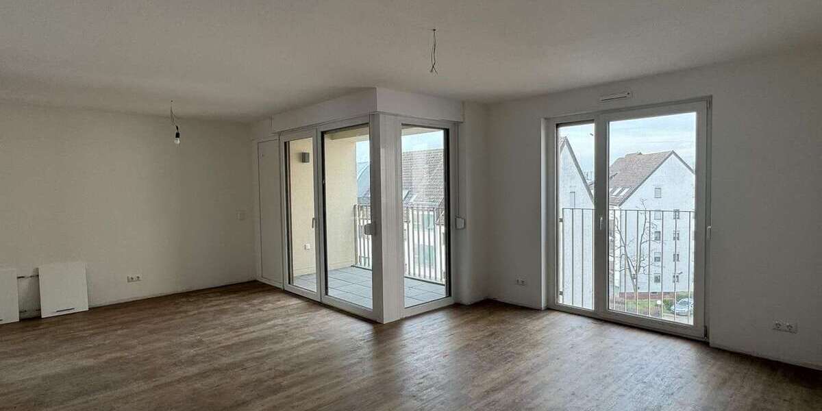 Etagenwohnung Offenbach am Main Hafen - 4 Zimmer, 101 m&sup2;, 1.750&euro; | Angebot:26216709