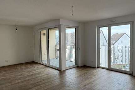 Wohnung Offenbach am Main Hafen - 4 Zimmer, 101 m&sup2;, 1.750&euro; | Angebot:26216709