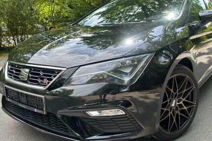 Seat Leon 97.000 km 14.990 &euro; Stockstadt 63811