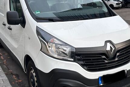 Renault Trafic 197.000 km 5.500 &euro; Frankfurt am Main 60389