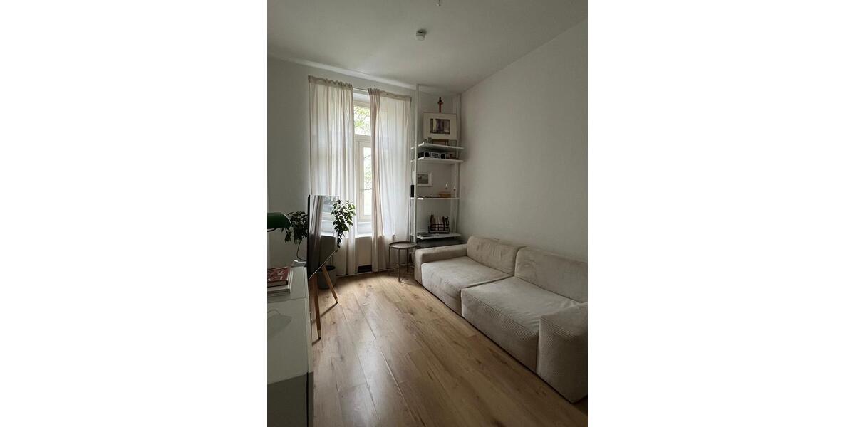Etagenwohnung Frankfurt am Main Sachsenhausen - 2 Zimmer, 50 m&sup2;, 1.250&euro; | Angebot:26619457