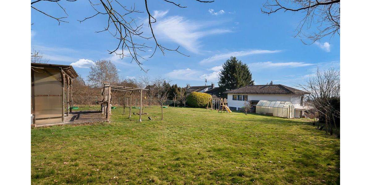 Einfamilienhaus Rosbach vor der Höhe Ober-Rosbach - 6 Zimmer, 255 m&sup2;, 1.190.000&euro; | Angebot:26128493