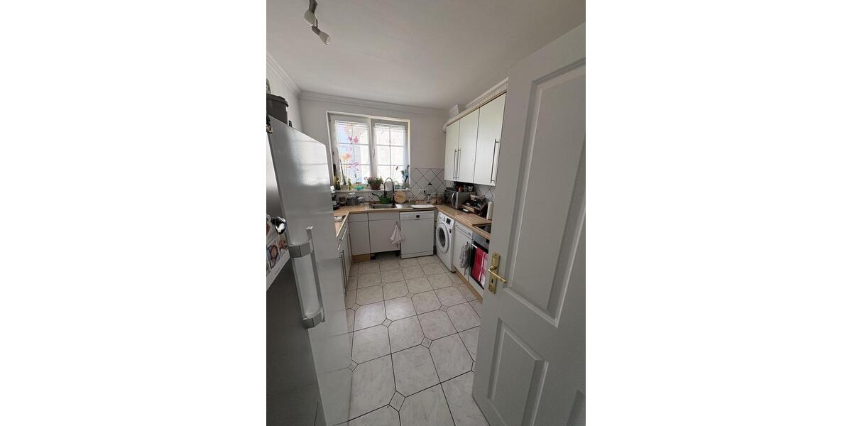 Etagenwohnung Frankfurt am Main Bergen-Enkheim - 4 Zimmer, 119 m&sup2;, 1.590&euro; | Angebot:26462633