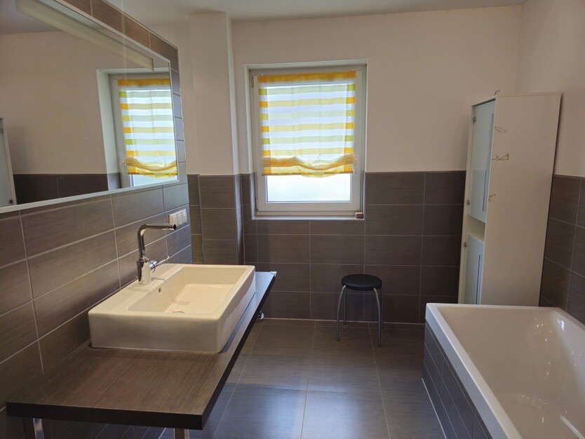 Modernes 1-2 Generationenhaus in familienfreundlicher Wohnlage von Mühlheim! 7 zimmer