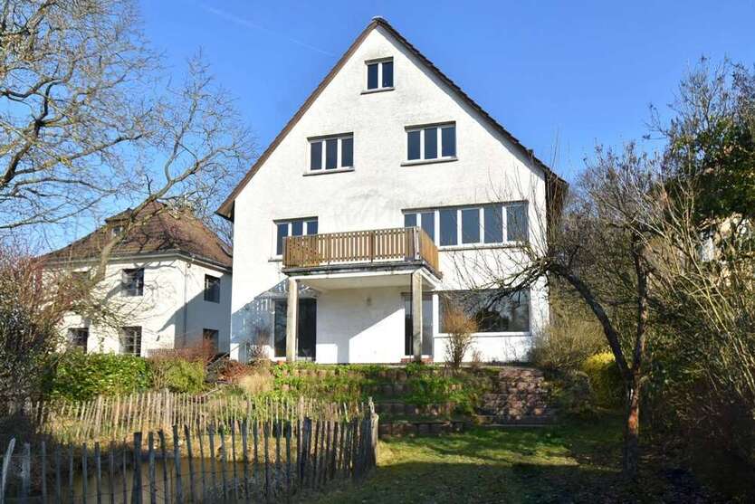 Haus zum Kaufen in Offenbach 820.000 € 306 m²