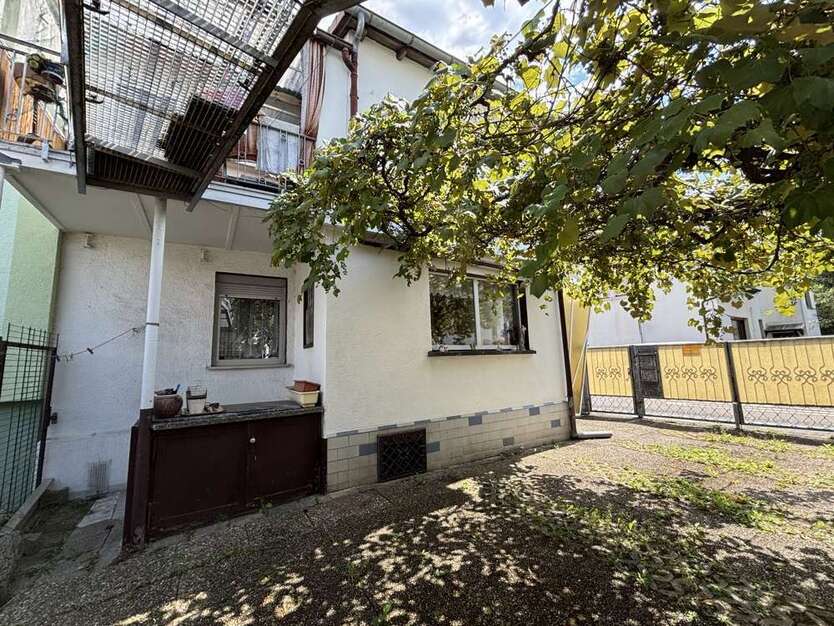 Haus zum Kaufen in Dreieich 270.000 € 120 m²