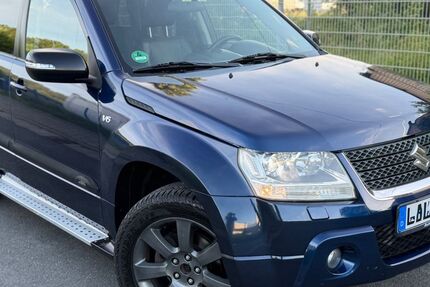 Suzuki Grand Vitara 189.219 km 13.900 &euro; Limeshain 63674