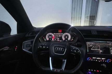 Audi Q3 84.000 km 27.900 &euro; Flörsheim am Main 65439