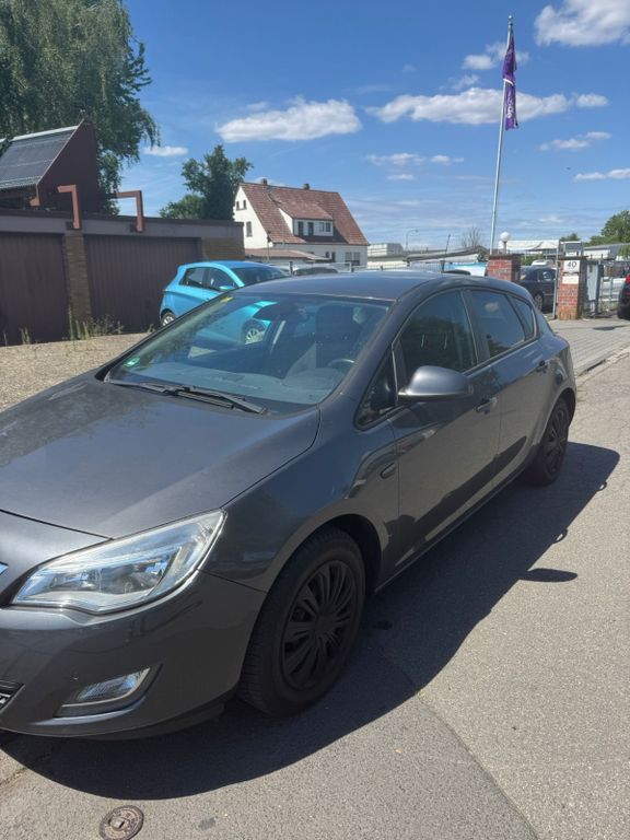 Opel Astra 101.156 km 6.900 € Mühlheim 63165
