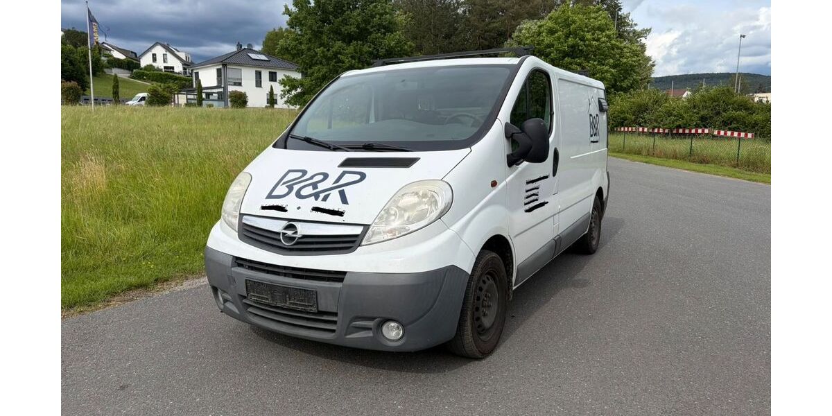 Opel Vivaro 200.000 km 4.900 &euro; Frankfurt, Frankfurt 60311