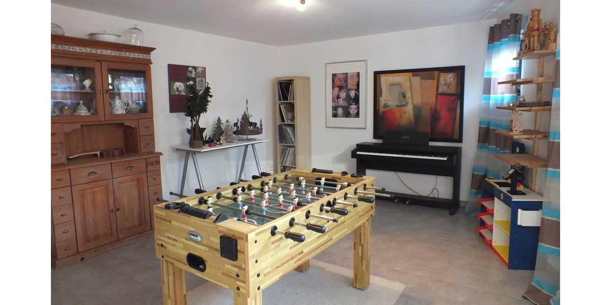 Kommen Sie zu uns Ihr Haus ist schon da, ca. 350m² Wohnfl. und ca. 802m² Grundst. in Top Lage ! - Einfamilienhaus Büttelborn | Angebot:24610042