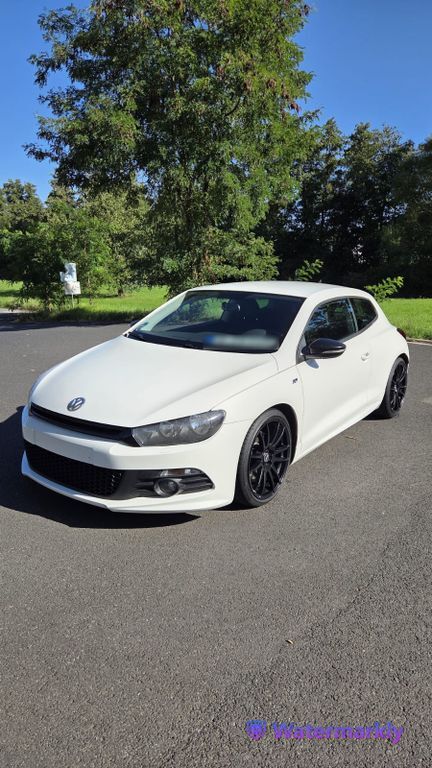 VW Scirocco 193.676 km 7.799 € Büdingen 63654
