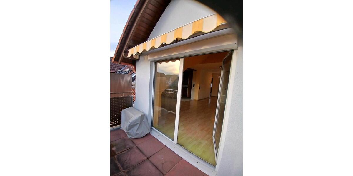 Dachgeschoßwohnung Hanau Groß-Steinheim - 3 Zimmer, 74 m&sup2;, 249.000&euro; | Angebot:24702772