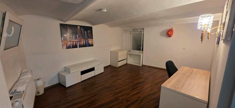 Dreizimmer Wohnung 750€ 3 zimmer