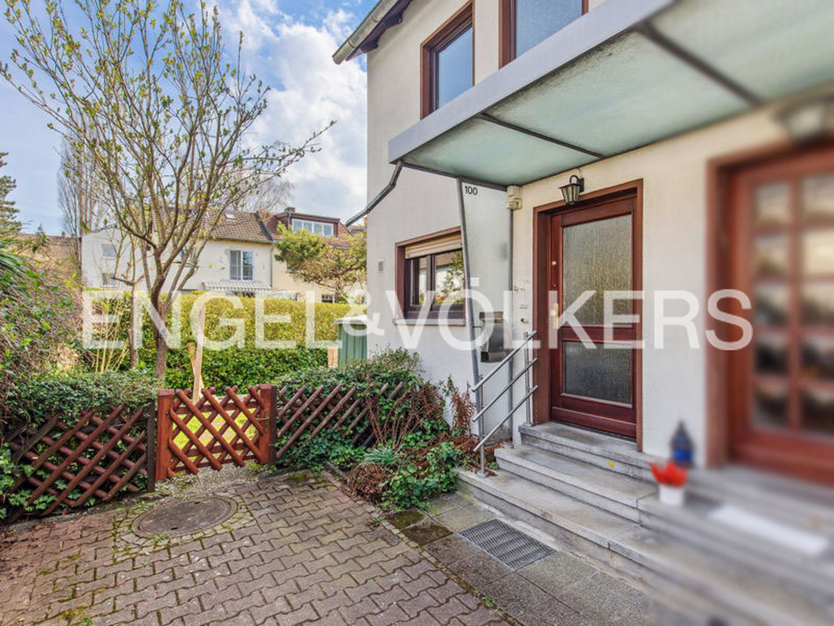 Haus zum Kaufen in Frankfurt am Main 378.000 € 91 m²