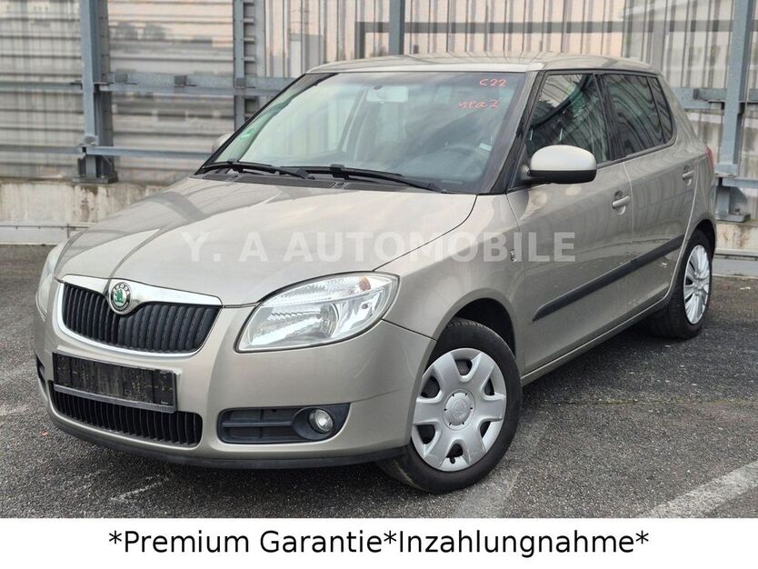 Skoda Fabia 43.750 km 5.450 € Frankfurt am Main 65933