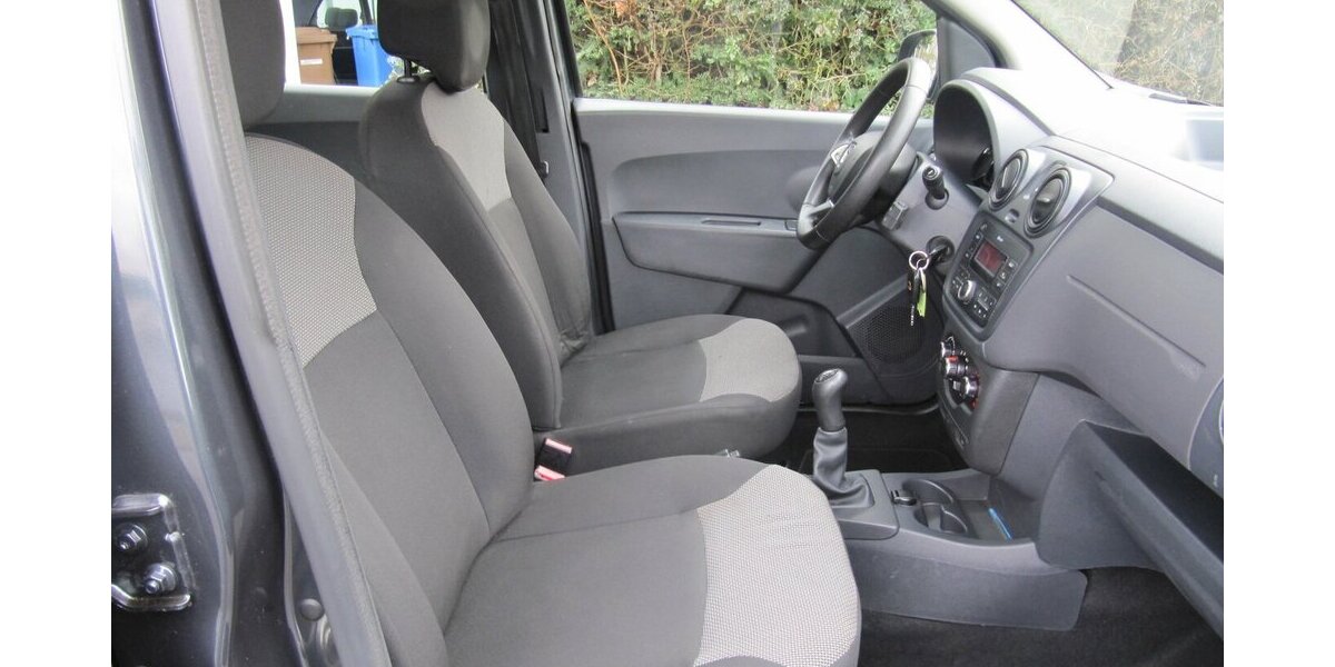 Dacia Lodgy Essential 7-Sitze + Insp. TÜV+ AU+ NEU + 138.948 km 8.335 &euro; Schwalbach/Taunus 65824