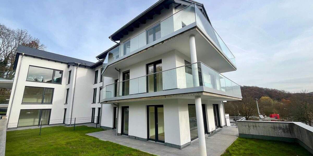 Neubauwohnung in Eppstein: Gartenoase mit guter Anbindung 4 zimmer