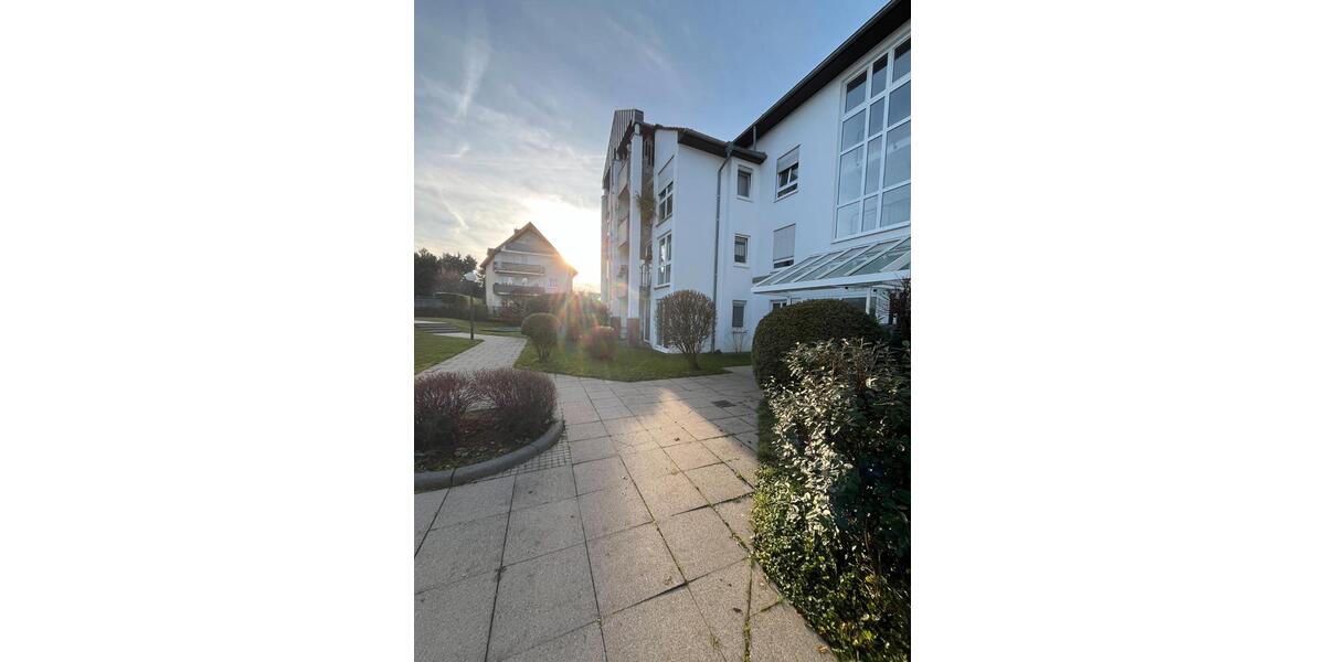 Etagenwohnung Kronberg im Taunus - 3 Zimmer, 82 m&sup2;, 780&euro; | Angebot:26087078