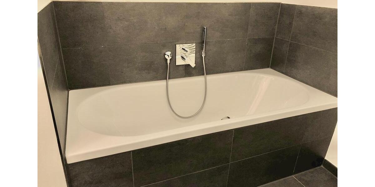 Etagenwohnung Frankfurt am Main Gutleutviertel - 2 Zimmer, 61 m&sup2;, 1.600&euro; | Angebot:26130645