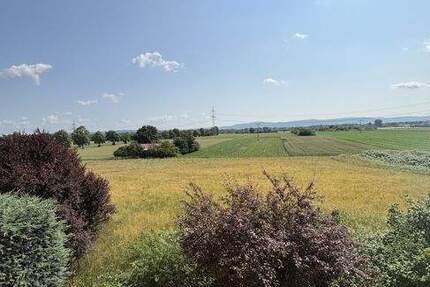 *Hainburg* Reihenendhaus mit Garage in Feldrandlage 5 zimmer