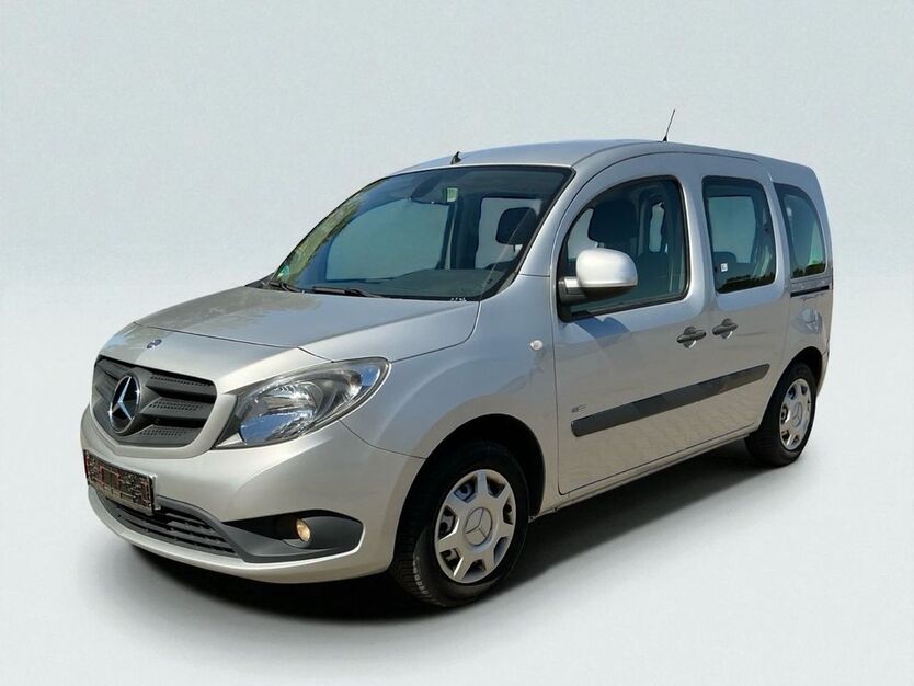 Mercedes-Benz Citan 89.000 km 8.950 € Eppertshausen 64859
