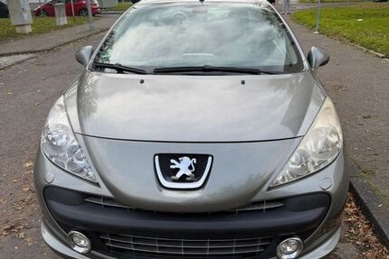 Peugeot 207 181.627 km 1.999 € Hattersheim 65795