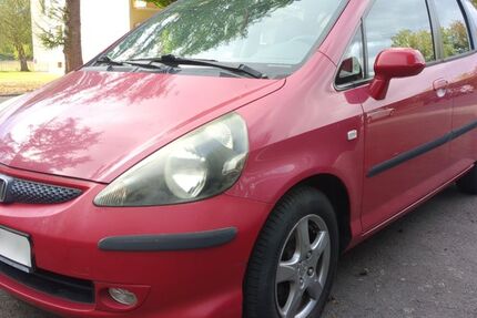 Honda Jazz 242.000 km 800 &euro; Bad Homburg 61348