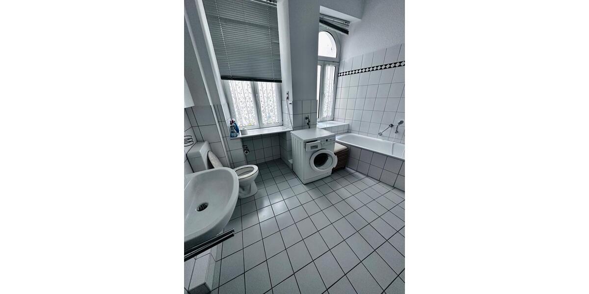 Erdgeschoßwohnung Hanau Lamboy - 5 Zimmer, 165 m&sup2;, 1.850&euro; | Angebot:26484163