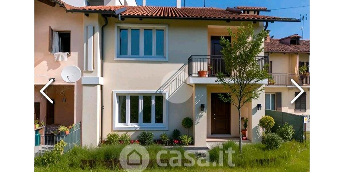 Doppelhaushälfte Friedberg (Hessen) - 2 Zimmer, 142 m&sup2;, 114.000&euro; | Angebot:25446589