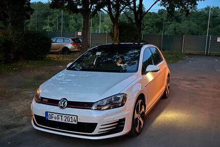 VW Golf 141.000 km 14.900 &euro; mühlheim 63165