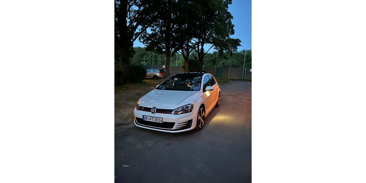 VW Golf 141.000 km 14.900 &euro; mühlheim 63165