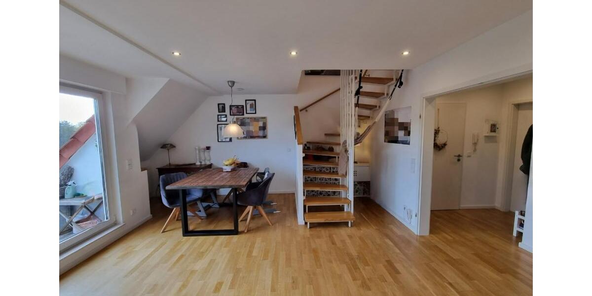 Maisonettenwohnung Bad Homburg vor der Höhe Gonzenheim - 3.5 Zimmer, 109 m&sup2;, 1.600&euro; | Angebot:26341022