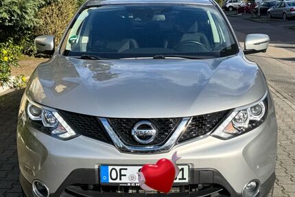 Nissan Qashqai 87.000 km 13.200 &euro; Offenbach 63071