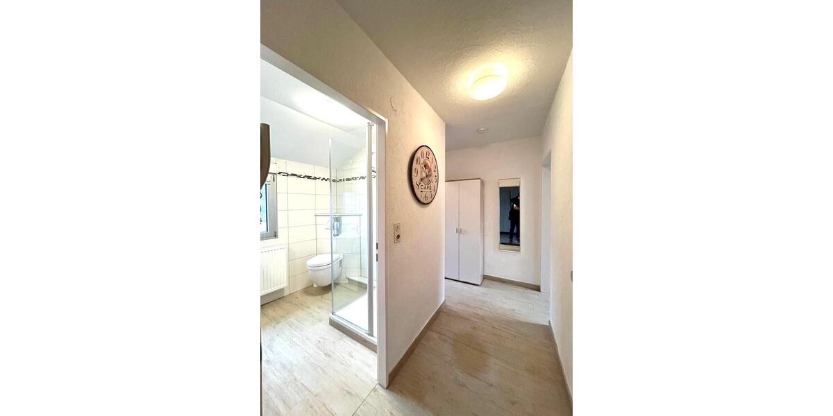 Dachgeschoßwohnung Neu-Isenburg Isenburg - 2 Zimmer, 40 m&sup2;, 850&euro; | Angebot:26356232